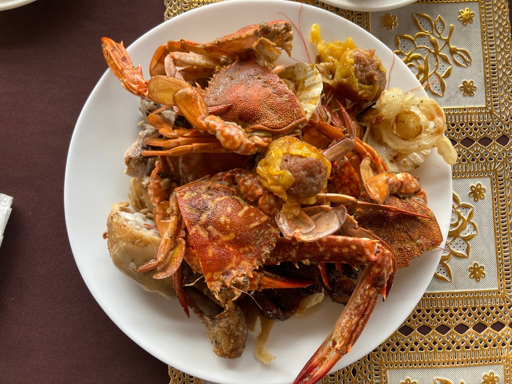 Buffet lunch in loboc river cruise