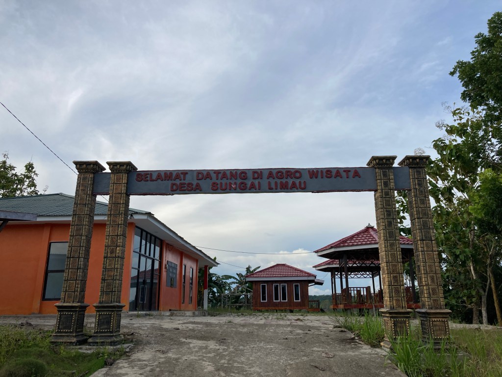 Pulau sebatik 边境建筑物