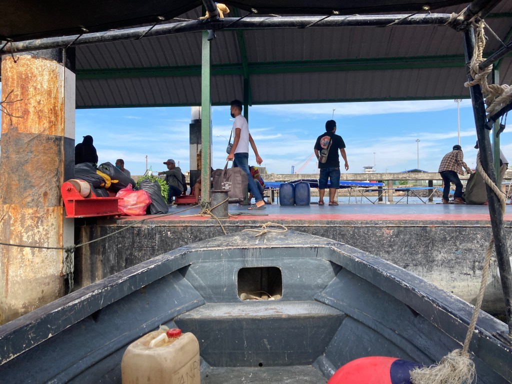 去 Pulau Sebatik 斗湖码头